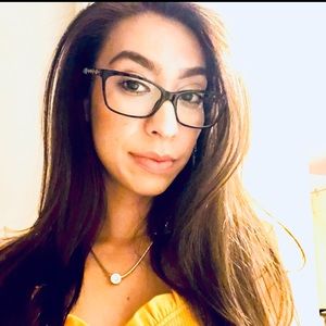 Meet your Posher, Vanessa